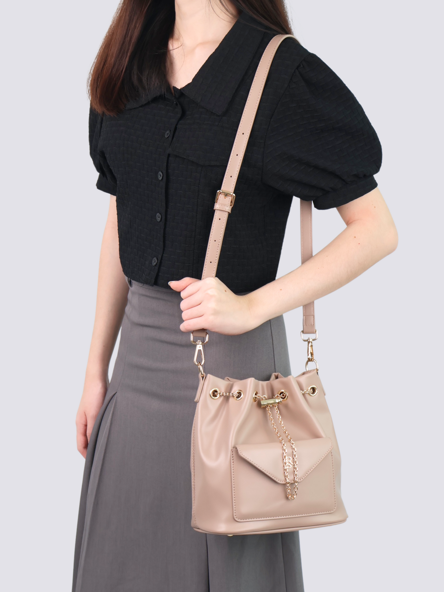 Carine Bucket Bag