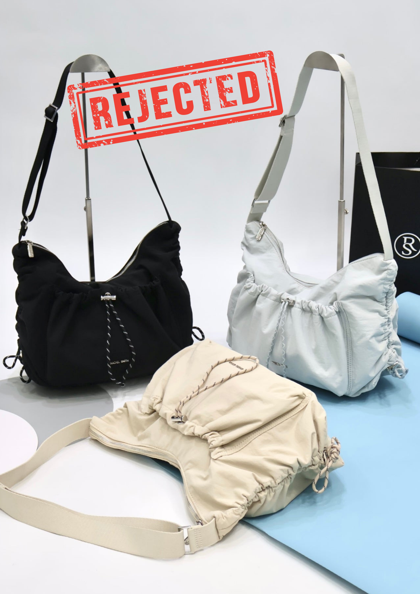 (Rejected Sales) Eleen Drawstring Puff Bag