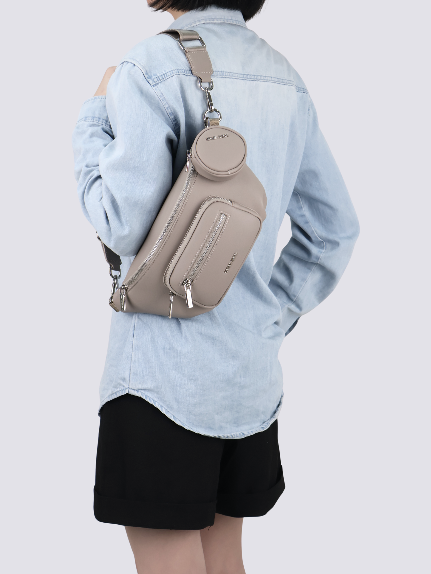 Scarlett Chest Bag