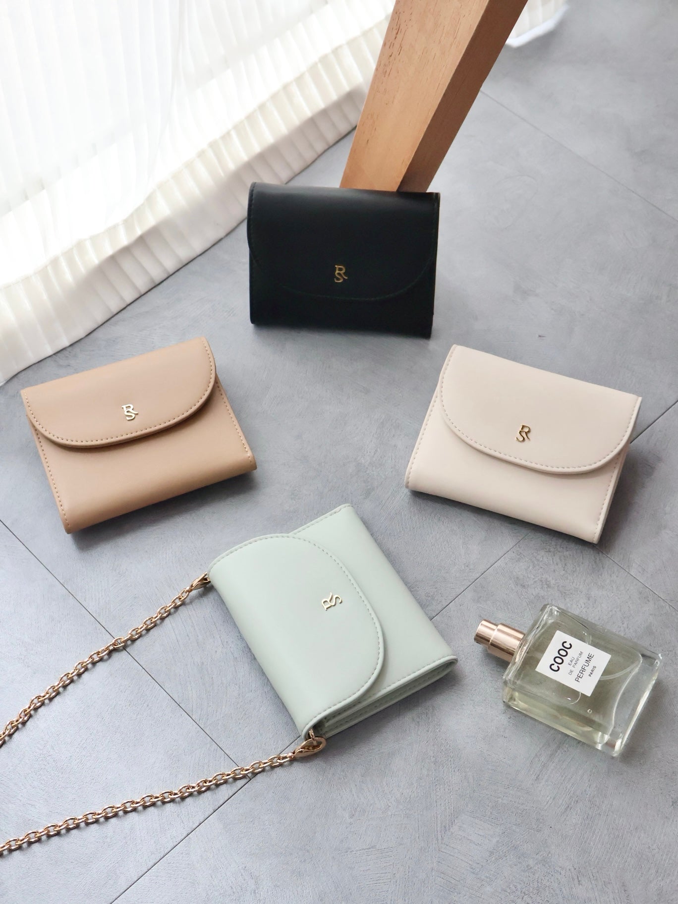 Gracie Mini Flap Short Wallet