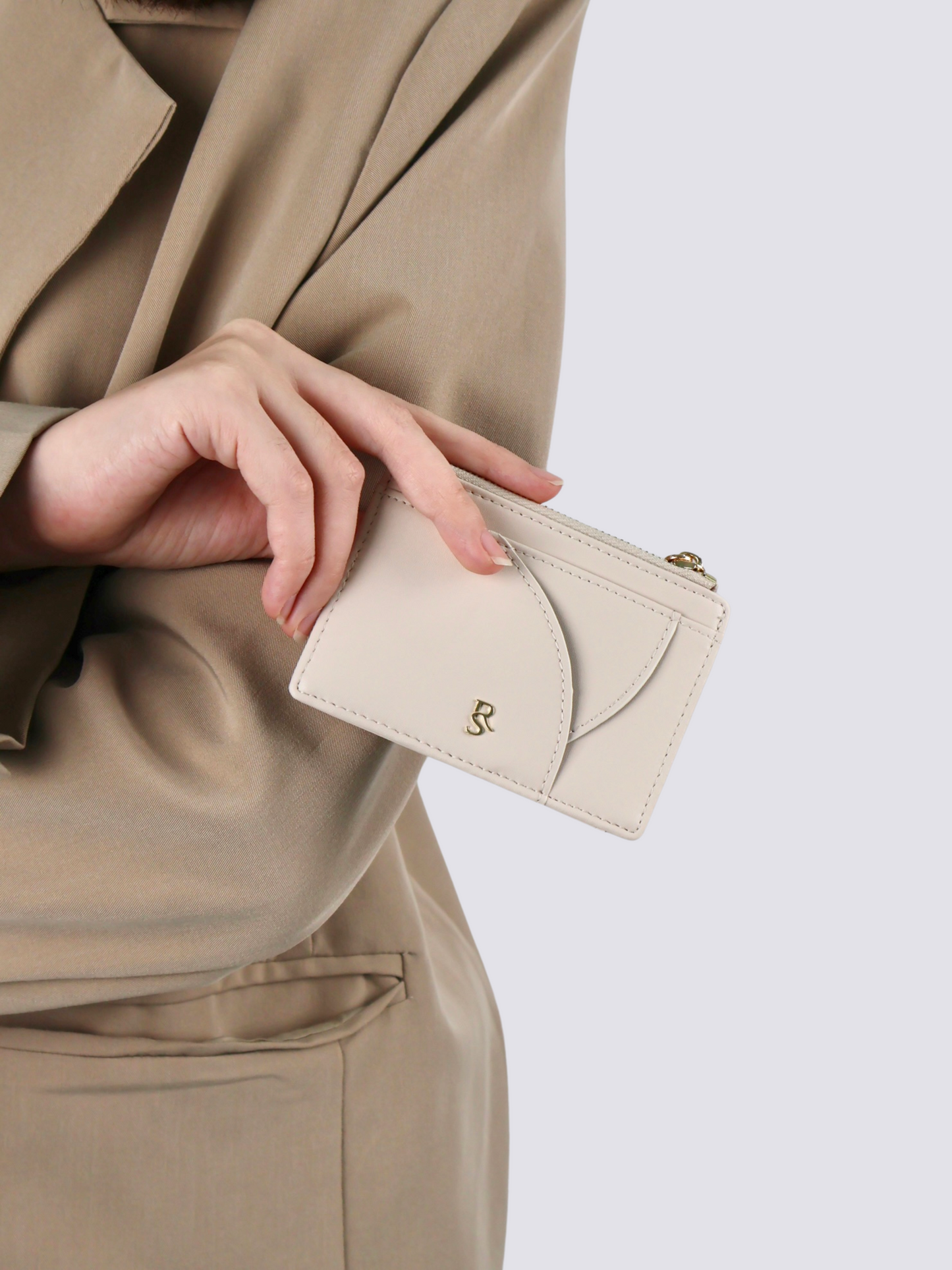 Remi Zipper Card Holder