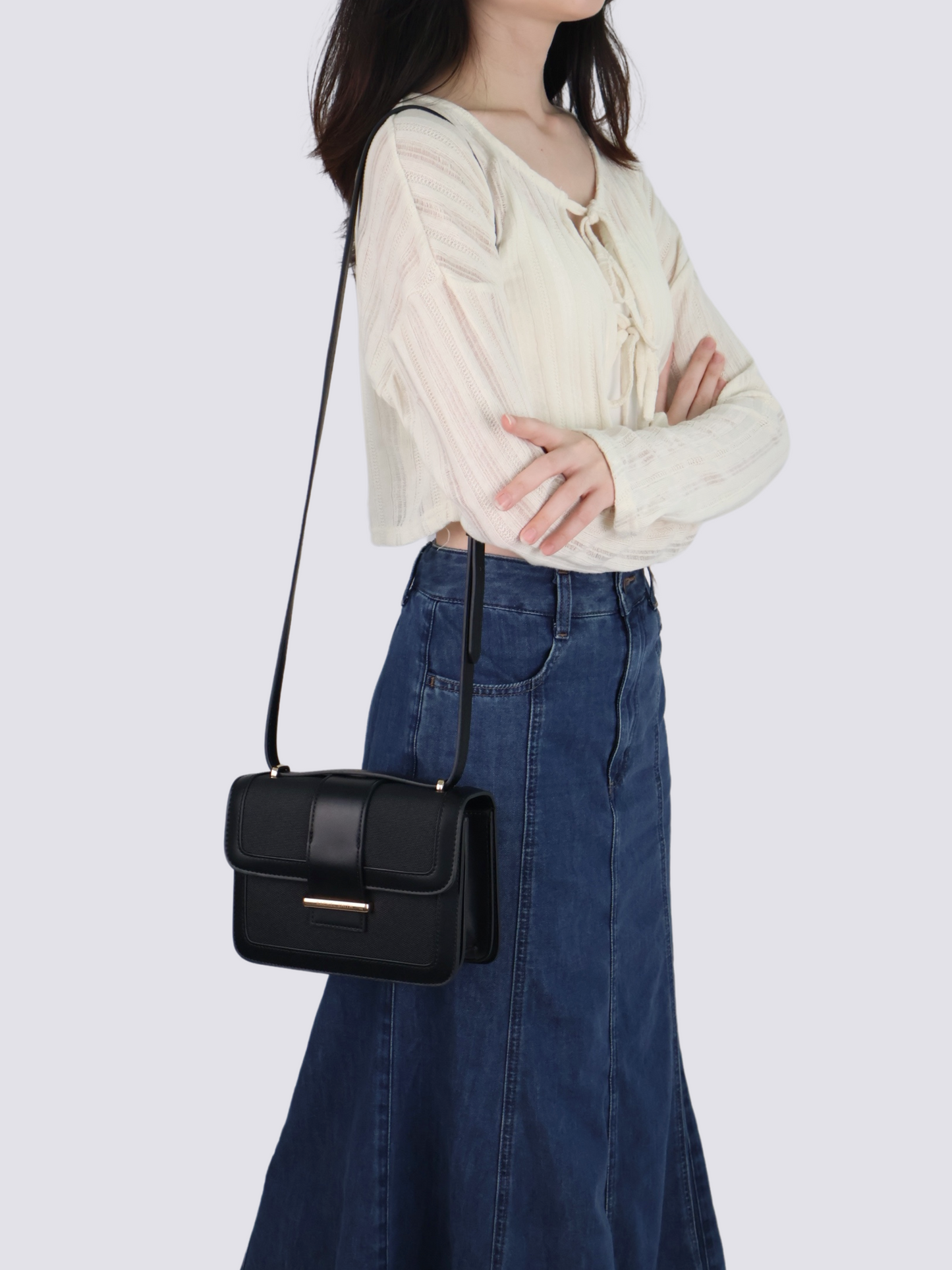 Nicole Vintage Crossbody Bag