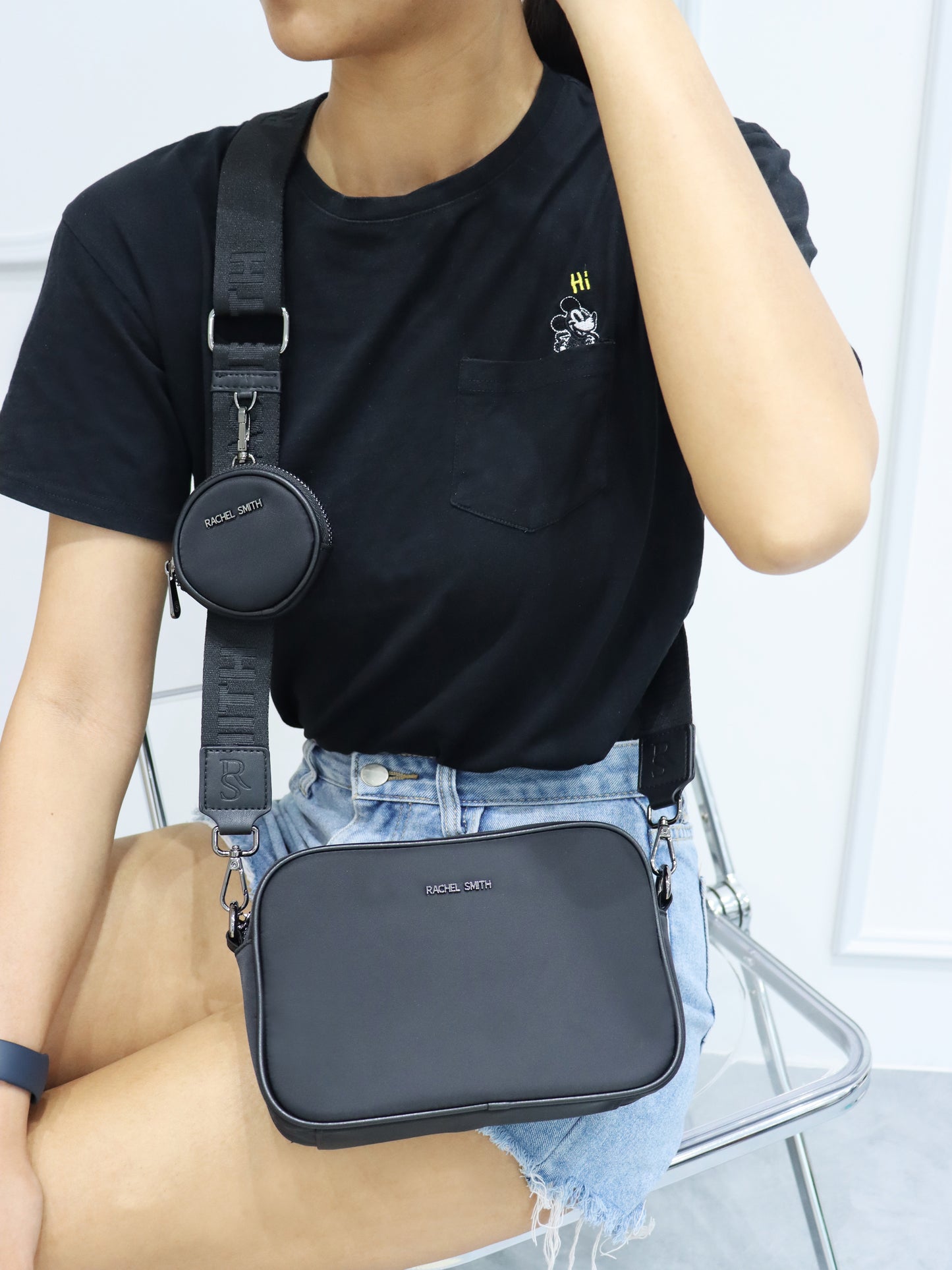 Leslie Unisex Nylon Crossbody Bag