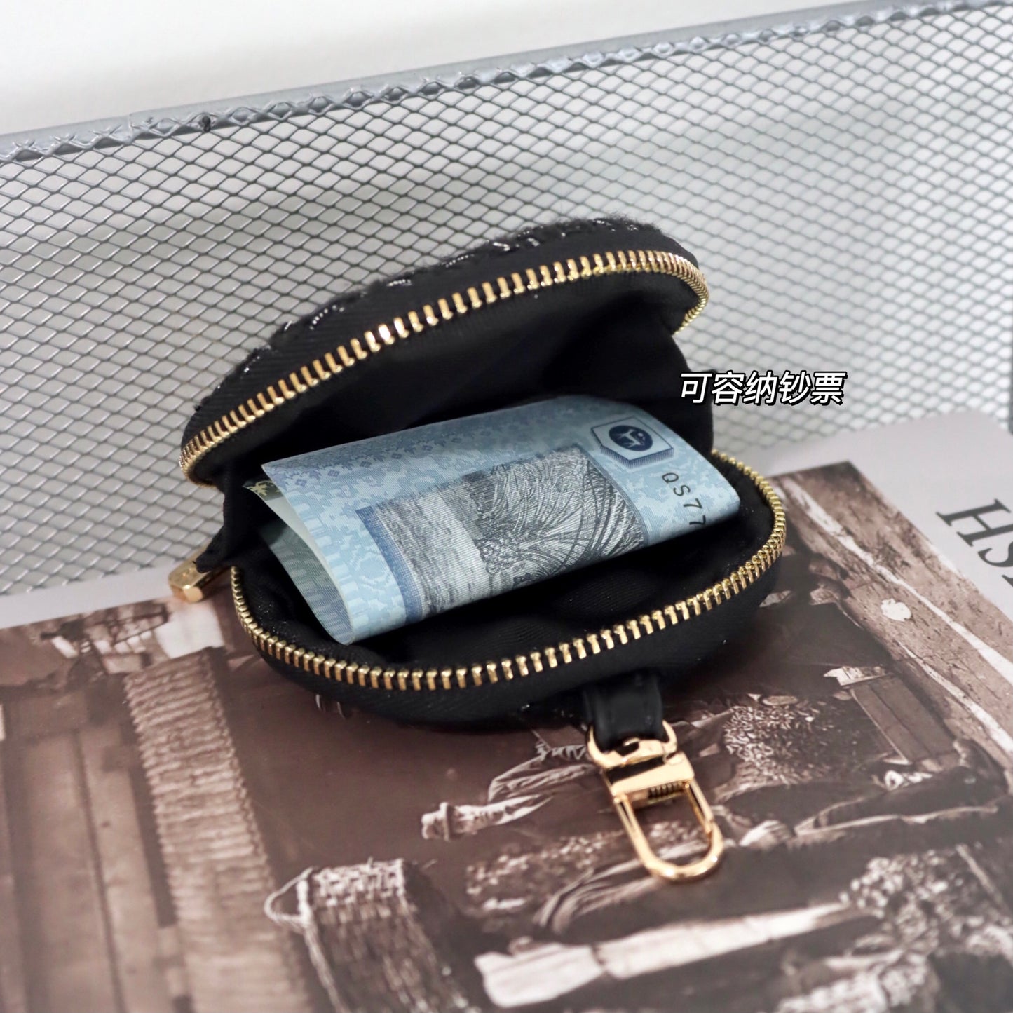 Coco Mini Tweed Coin Purse