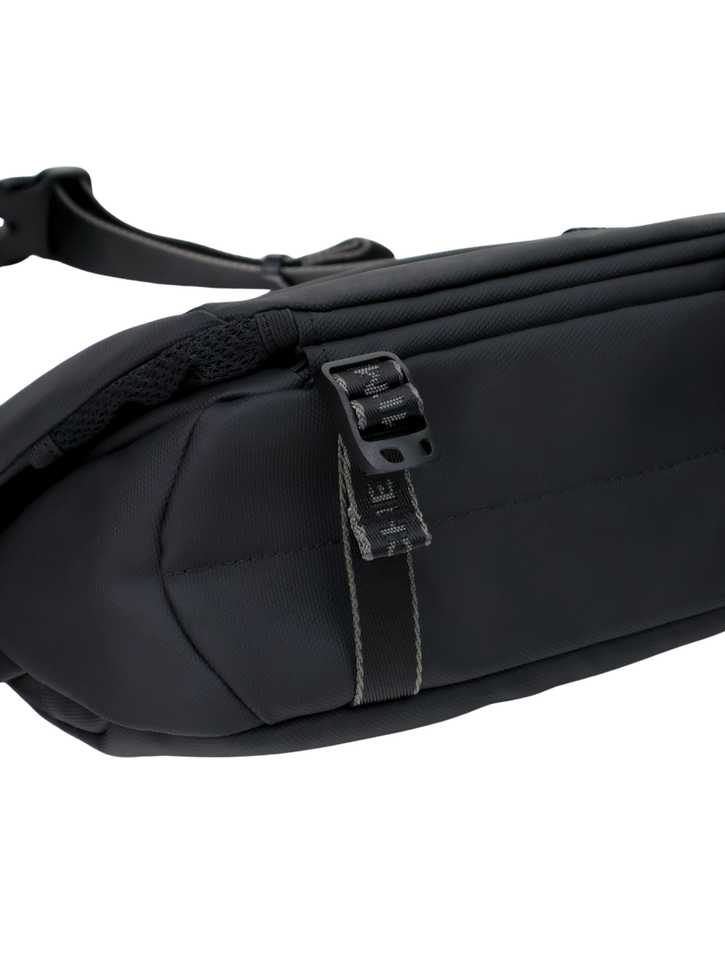 Cyrus Crossbody Chest Bag