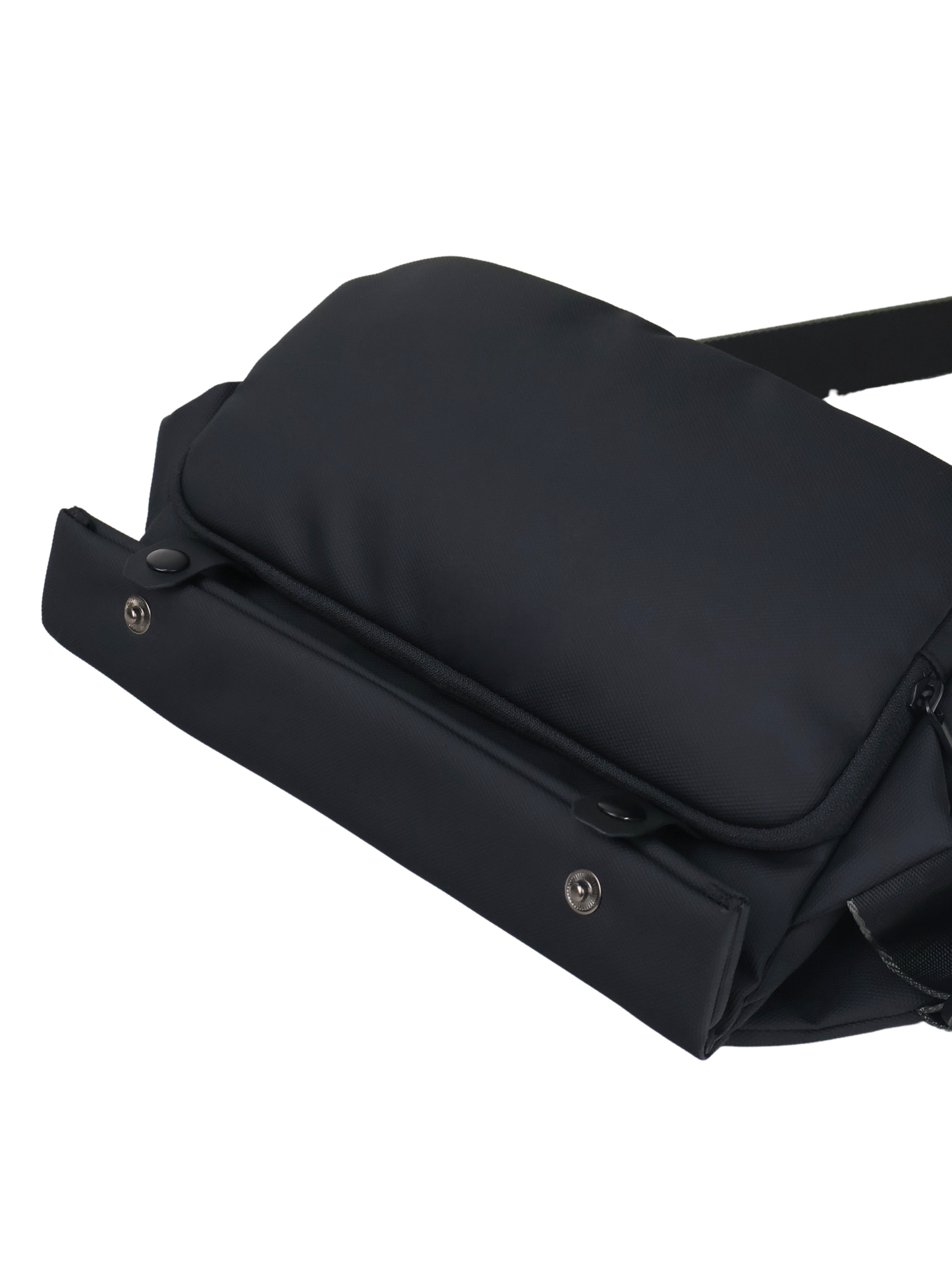 Cyrus Crossbody Chest Bag