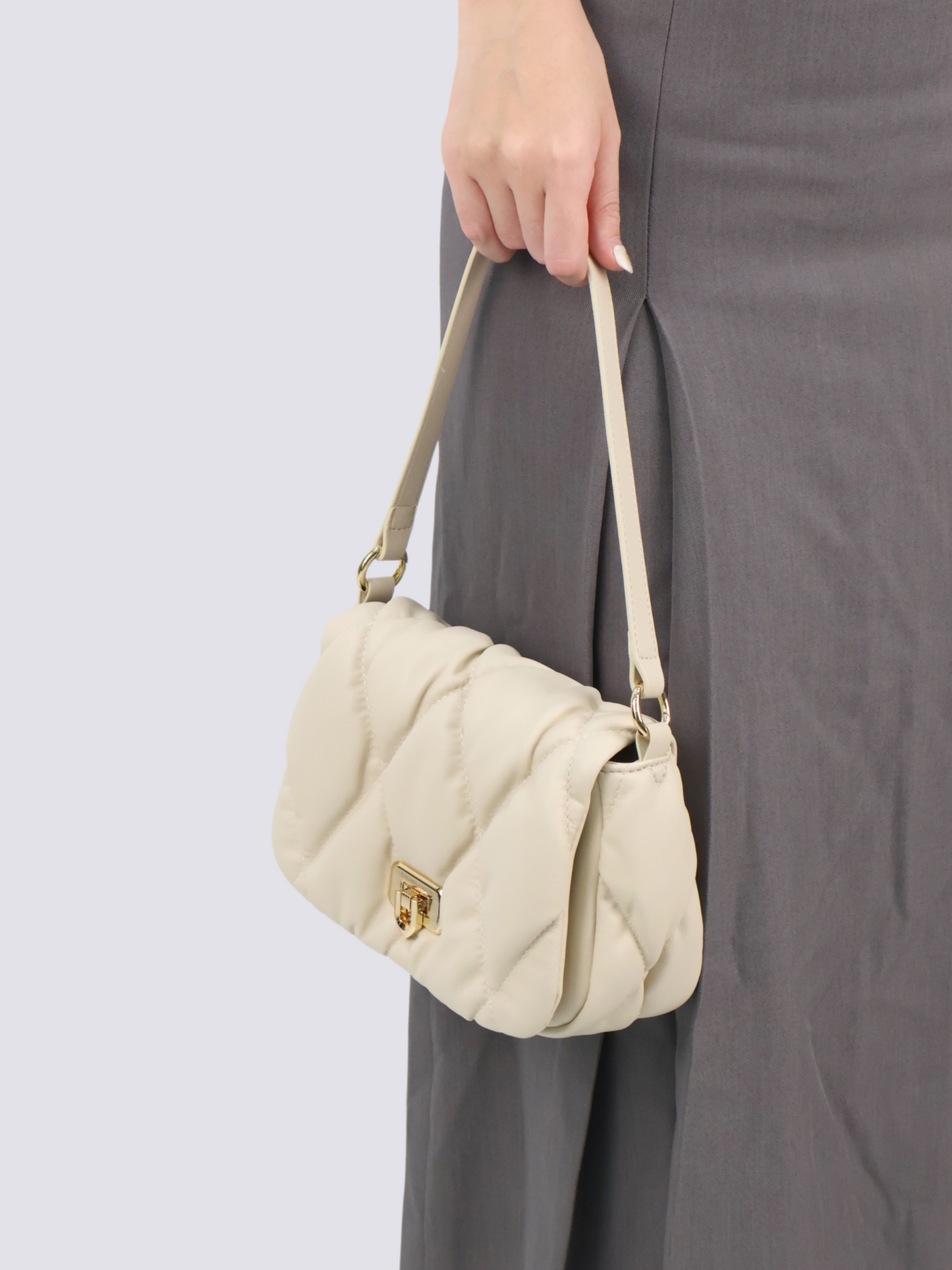 Pearly Push-Lock Quilted Bag