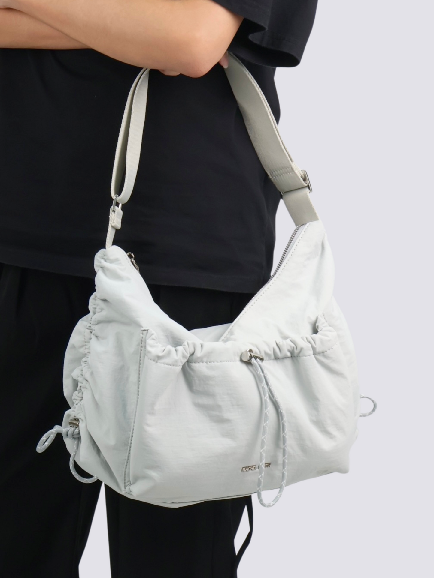 Eleen Drawstring Puff Bag