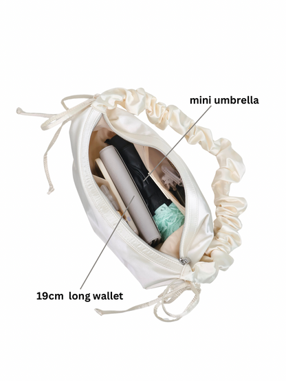 Glowy Drawstring Cloudy Bag