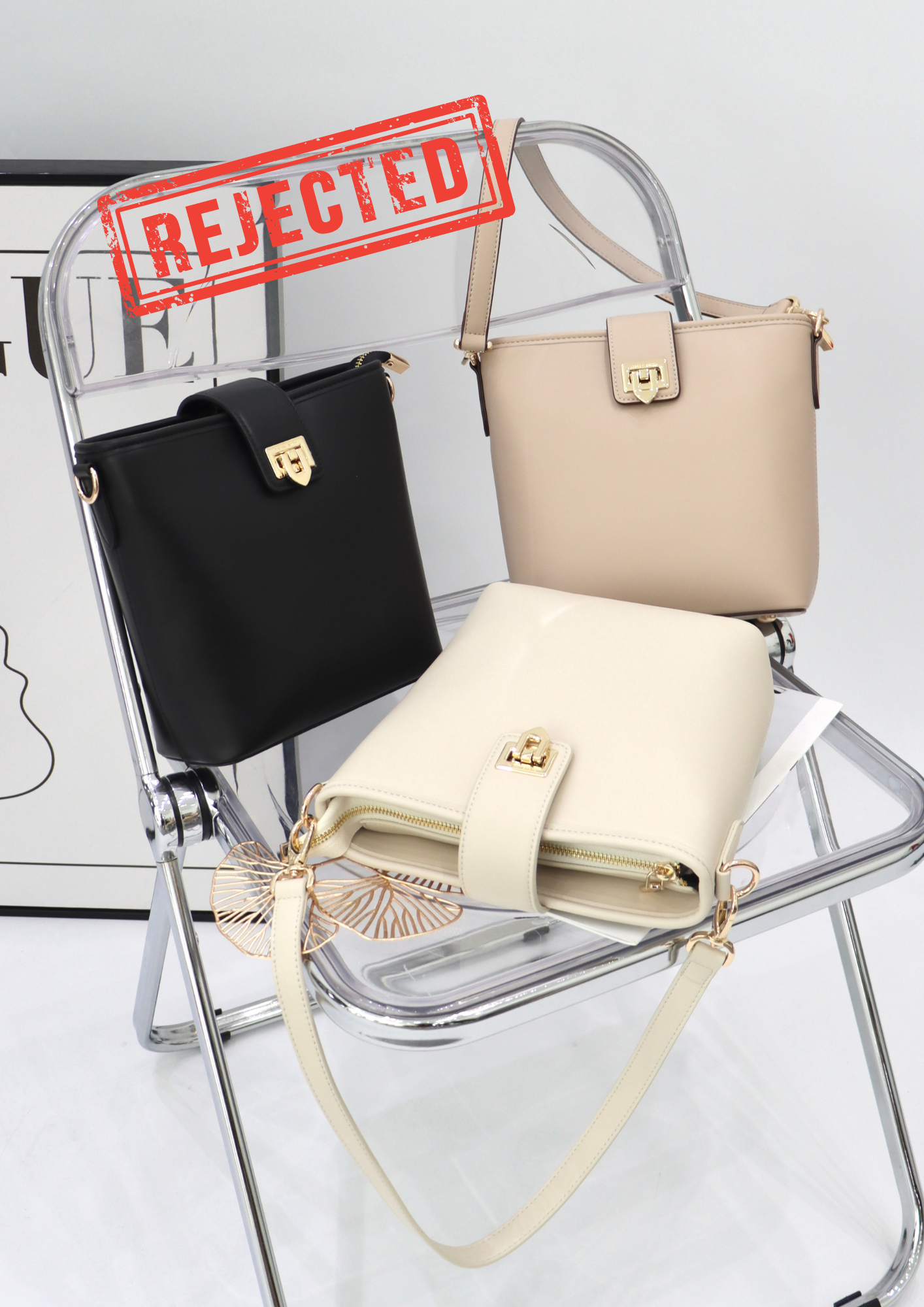 (Rejected Sales) Molly Push-Lock Bucket Bag
