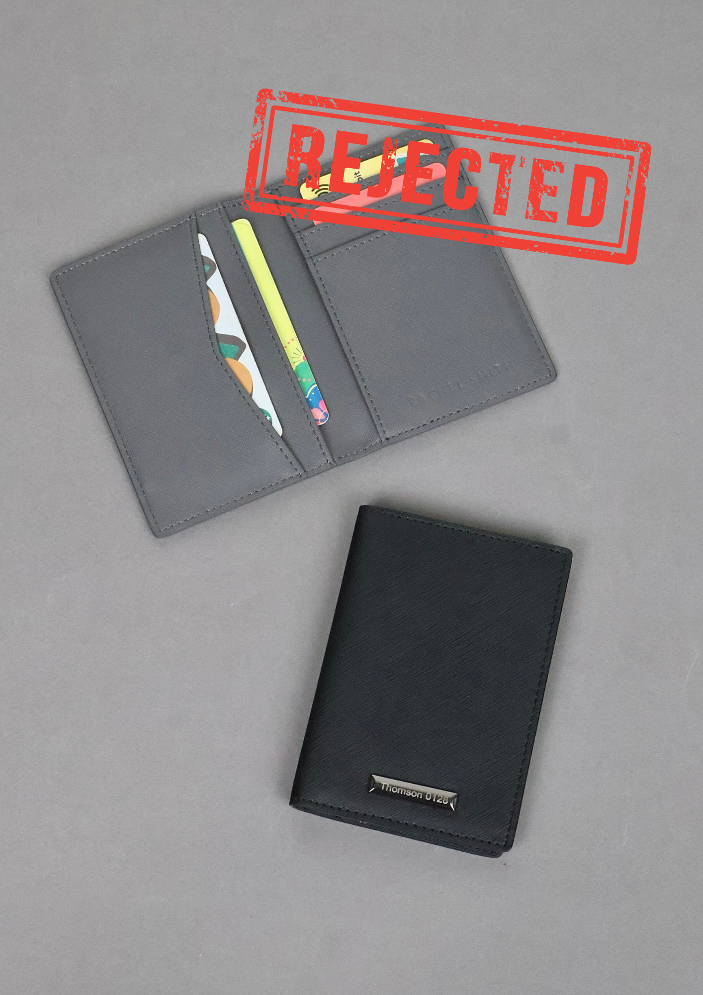 (Rejected Sales) Thomson Flip Card Holder