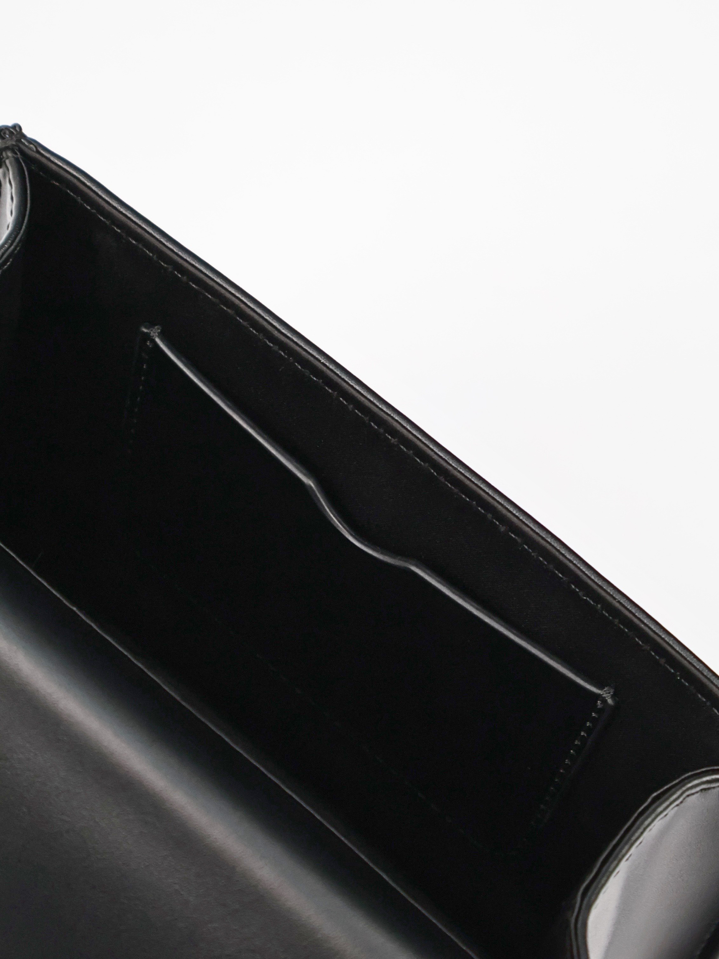 Lizz Crossbody Sling Bag