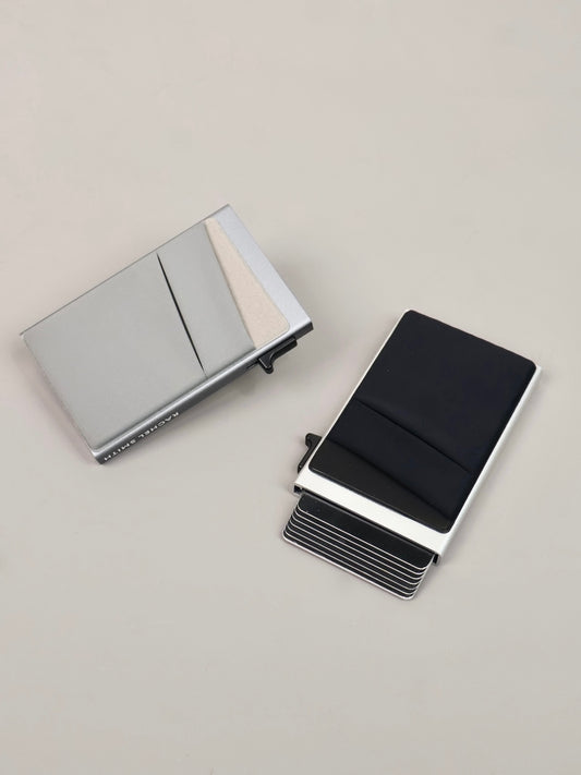 Max Pop-up Card Holder