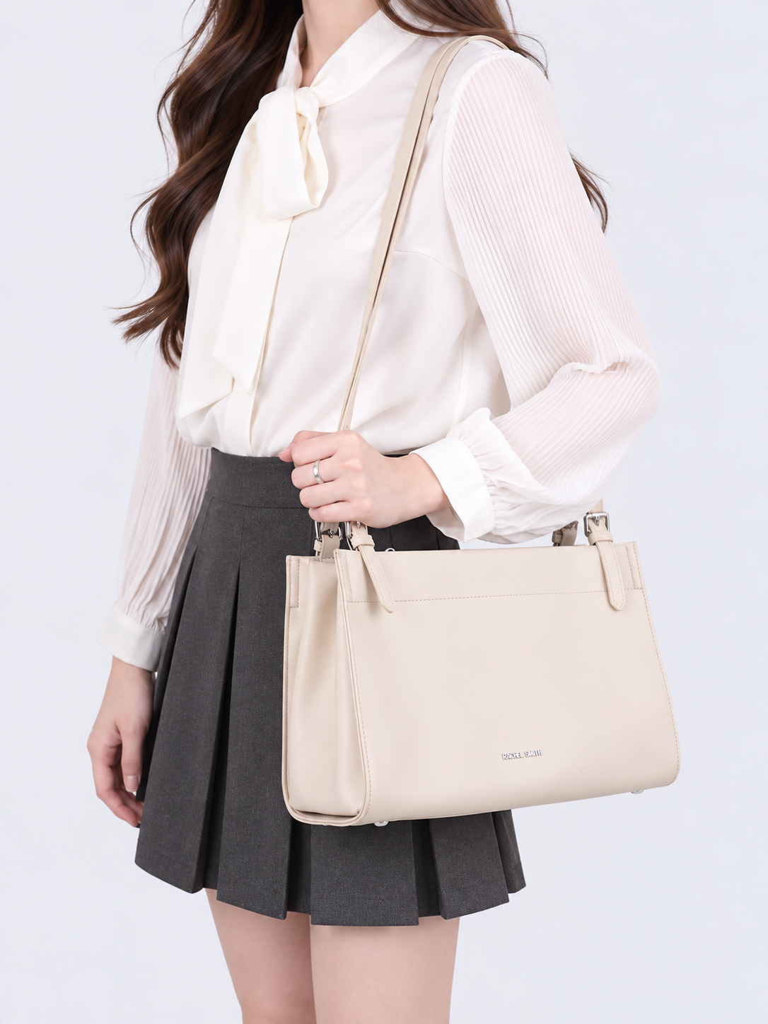 Daphne Tote Bag